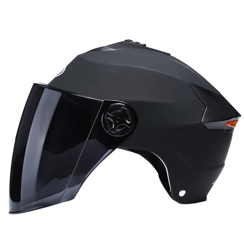 Casque vélo avec visière et clignotant - SafeMotion