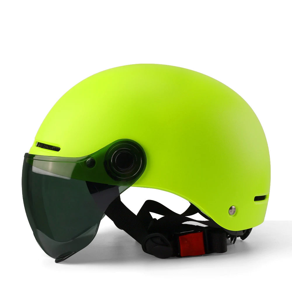 Casque avec visière pour vélo - SafeMotion
